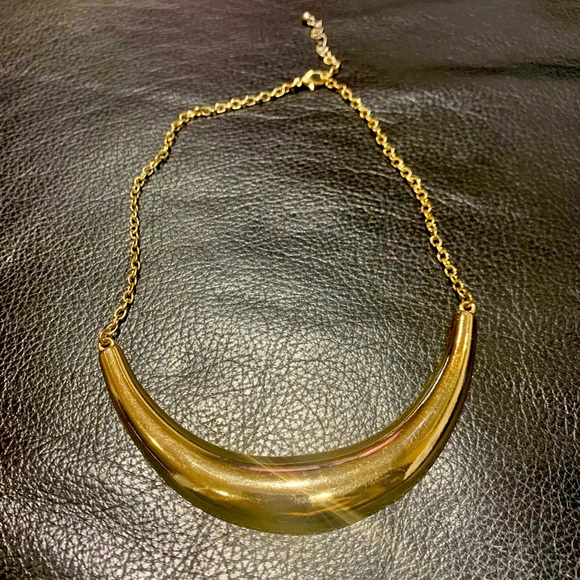 Jewelry - Gold plated half-moon necklace